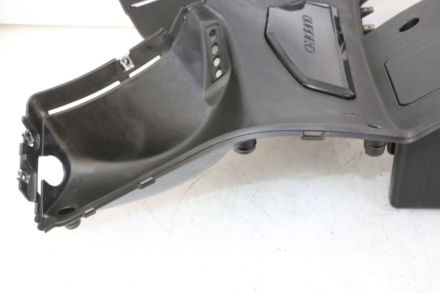 photo de TABLIER INTERIEUR QUADRO 4 4D 350 (2015 - 2018) - Inspection visuelle