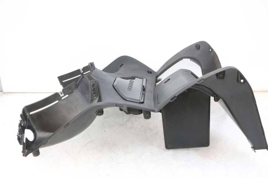 photo de TABLIER INTERIEUR QUADRO 4 4D 350 (2015 - 2018) - Focus structure