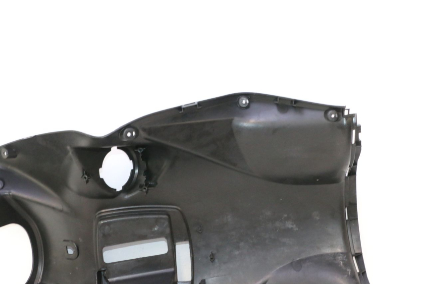 photo de TABLIER INTERIEUR KYMCO AGILITY 16+ 4T 50 (2018 - 2023) - Points de fixation