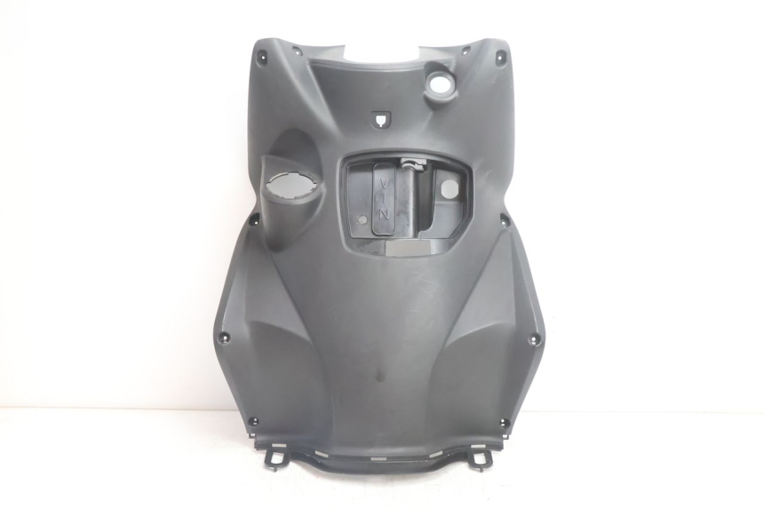 photo de TABLIER INTERIEUR KYMCO AGILITY CITY 16P 125 (2015 - 2024) - Vue principale