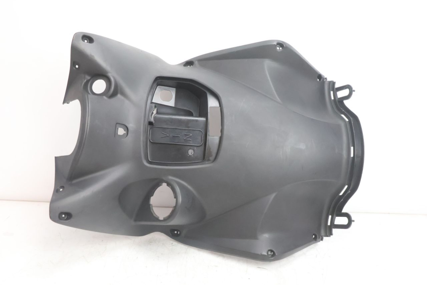 photo de TABLIER INTERIEUR KYMCO AGILITY CITY 16P 125 (2015 - 2024) - Vue d’ensemble