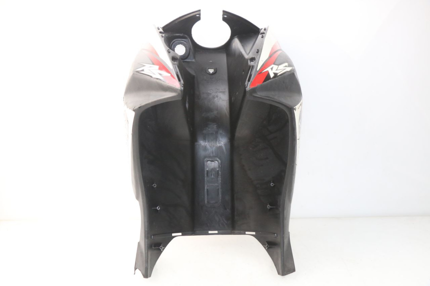 photo de TABLIER INTERIEUR KYMCO AGILITY RS 2T 50 (2009 - 2013) - Points de fixation
