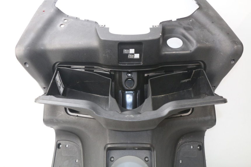 photo de TABLIER INTERIEUR APRILIA ATLANTIC 125 (2003 - 2009) - Photo complémentaire