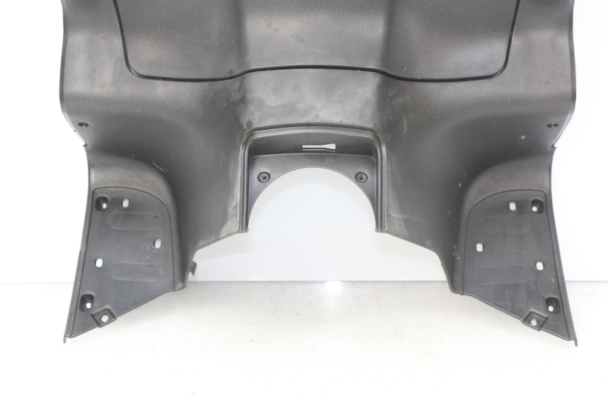 photo de TABLIER INTERIEUR APRILIA ATLANTIC 125 (2003 - 2009) - Détails caractéristiques