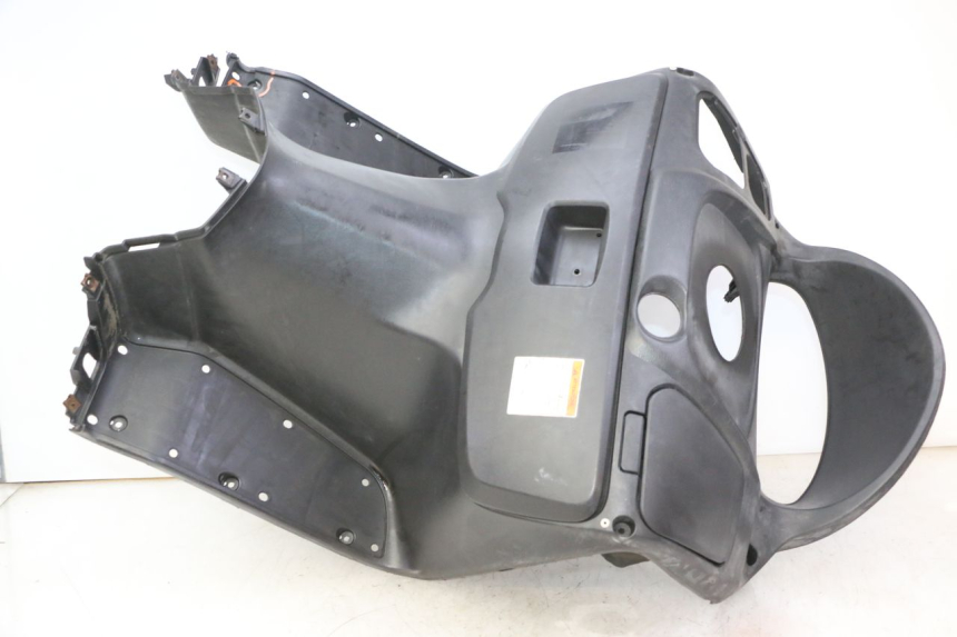 photo de TABLIER INTERIEUR SUZUKI BURGMAN 125 (2007 - 2014) - Vue principale