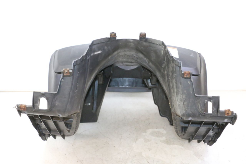 photo de TABLIER INTERIEUR SUZUKI BURGMAN 125 (2007 - 2014) - Focus structure