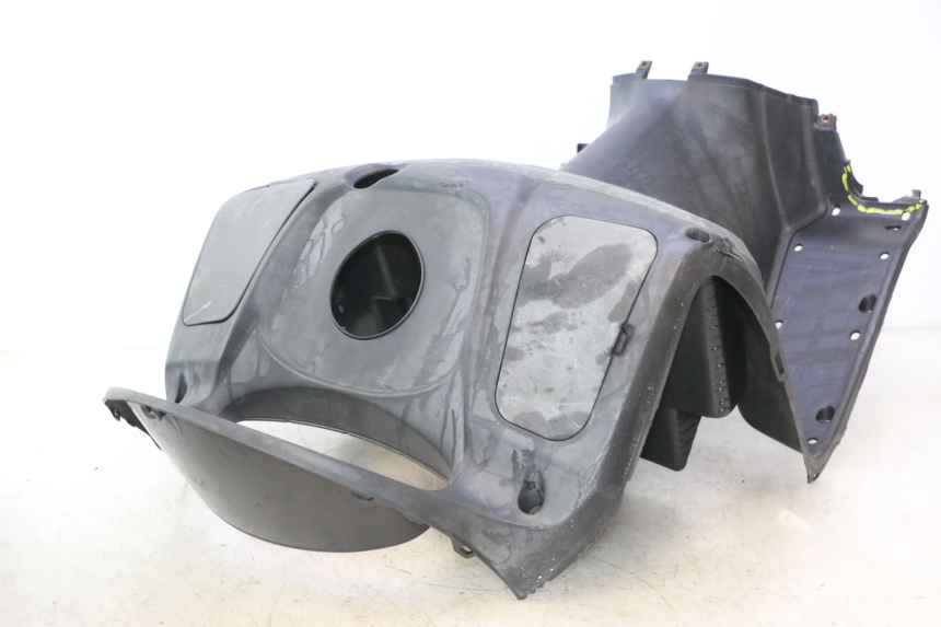 photo de TABLIER INTERIEUR SUZUKI BURGMAN 125 (2007 - 2014) - Vue principale