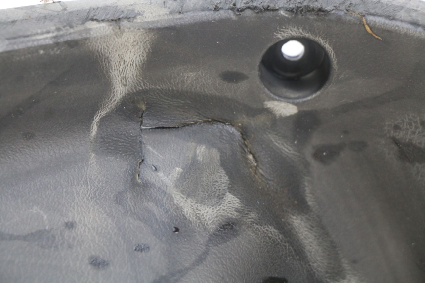 photo de TABLIER INTERIEUR YAMAHA BW'S BWS 125 (2010 - 2013) - État de surface