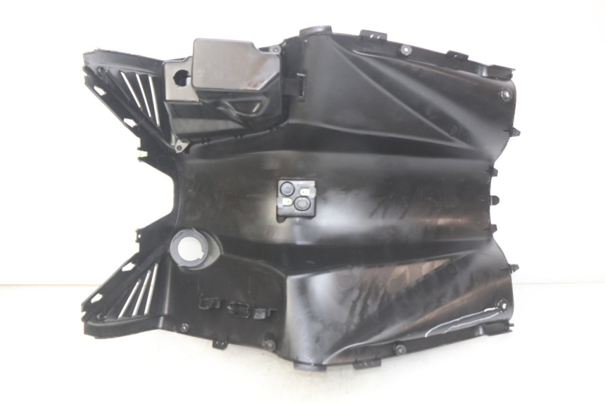 photo de TABLIER INTERIEUR PEUGEOT CITYSTAR 2T 50 (2018 - 2021) - Détails caractéristiques