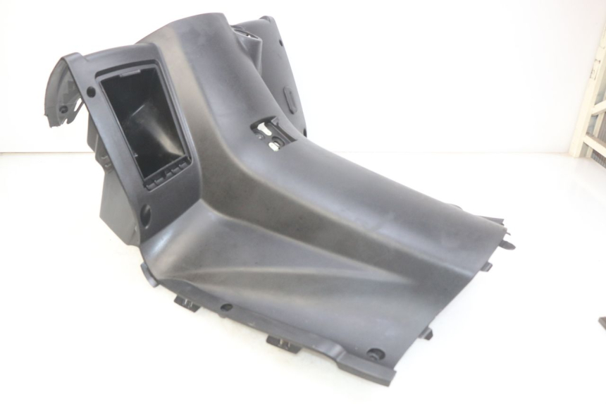 photo de TABLIER INTERIEUR PEUGEOT CITYSTAR 2T 50 (2018 - 2021) - Zoom état d’usage