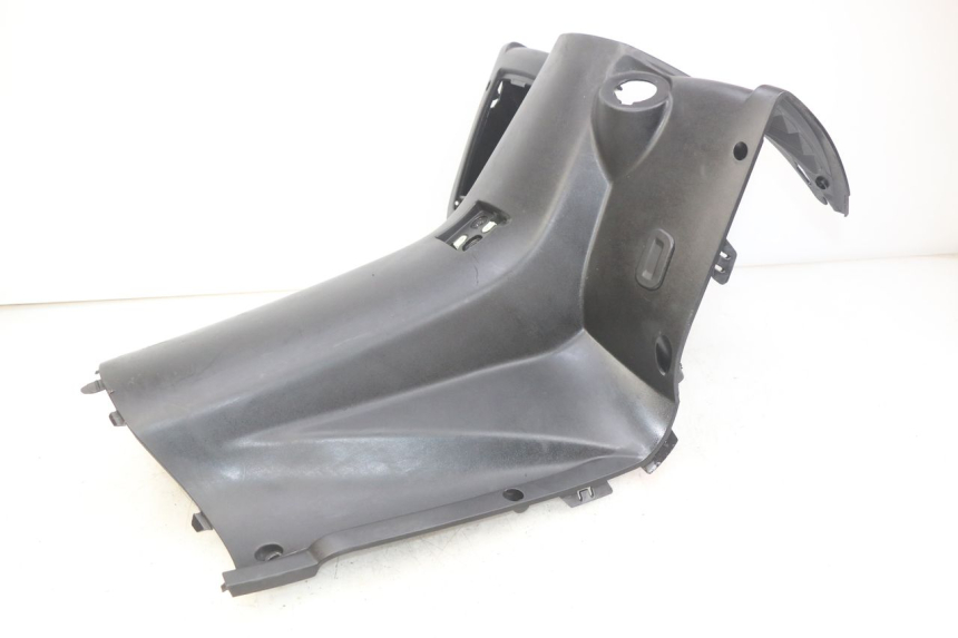 photo de TABLIER INTERIEUR PEUGEOT CITYSTAR 2T 50 (2018 - 2021) - Gros plan technique