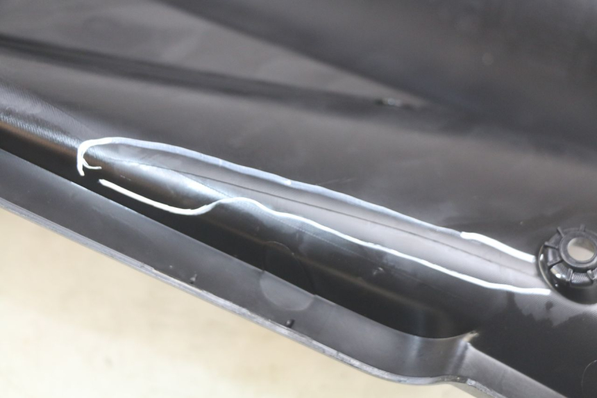 photo de TABLIER INTERIEUR PEUGEOT CITYSTAR 2T 50 (2018 - 2021) - Points de fixation