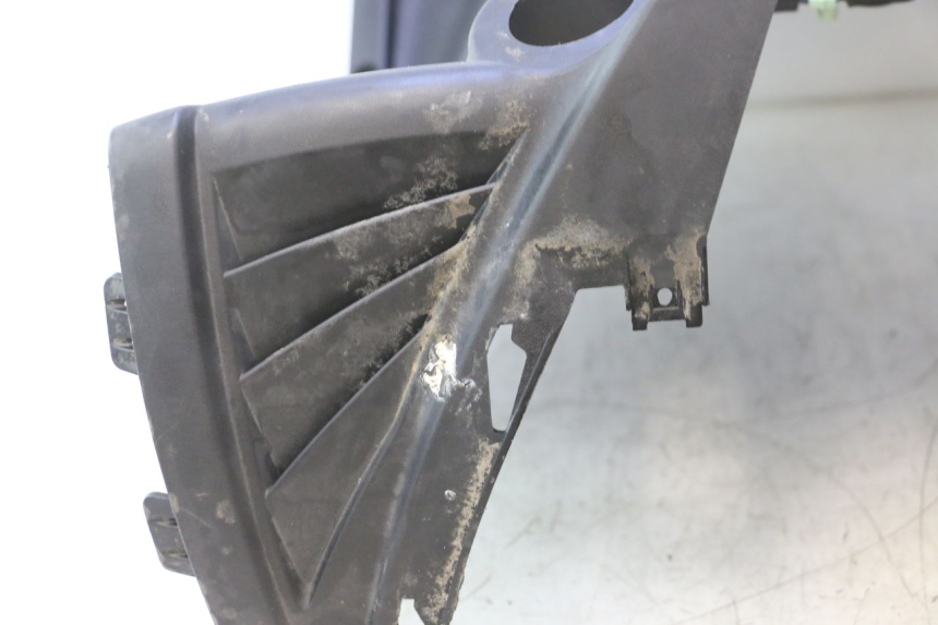 photo de TABLIER INTERIEUR PEUGEOT CITYSTAR 2T 50 (2018 - 2021) - Points de fixation