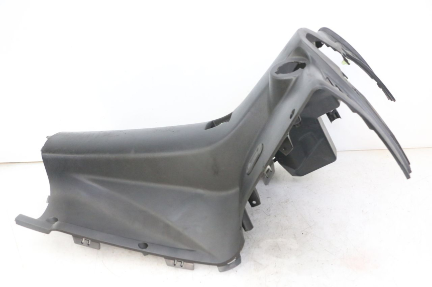 photo de TABLIER INTERIEUR PEUGEOT CITYSTAR 50 (2013 - 2017) - État de surface