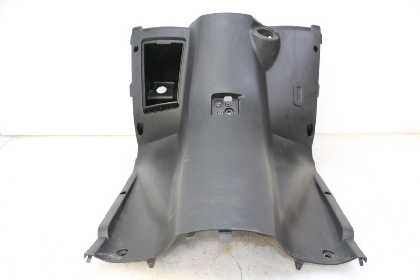 photo de TABLIER INTERIEUR PEUGEOT CITYSTAR 50 (2013 - 2017) - Détails caractéristiques