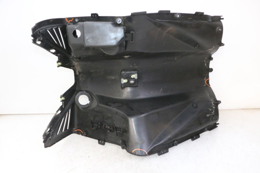 photo de TABLIER INTERIEUR PEUGEOT CITYSTAR 50 (2013 - 2017) - Détail de la pièce