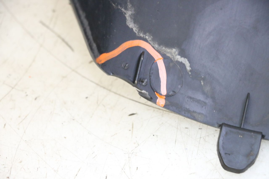 photo de TABLIER INTERIEUR PEUGEOT CITYSTAR 50 (2013 - 2017) - Points de fixation