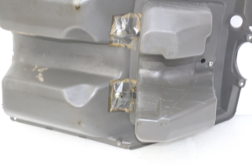 photo de TABLIER INTERIEUR SUZUKI CP 80 (1985 - 1996) - Vue d’ensemble