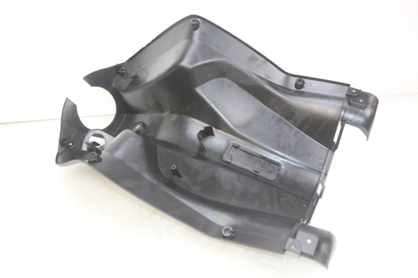 photo de TABLIER INTERIEUR SYM CROX 4T 50 (2016 - 2023) - Détail de la pièce