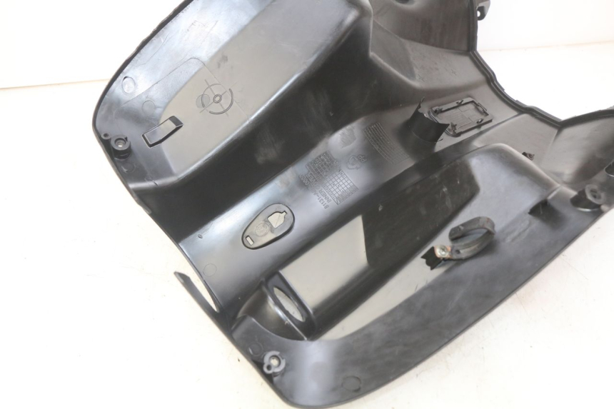 photo de TABLIER INTERIEUR SYM CROX 4T 50 (2016 - 2023) - Zoom état d’usage