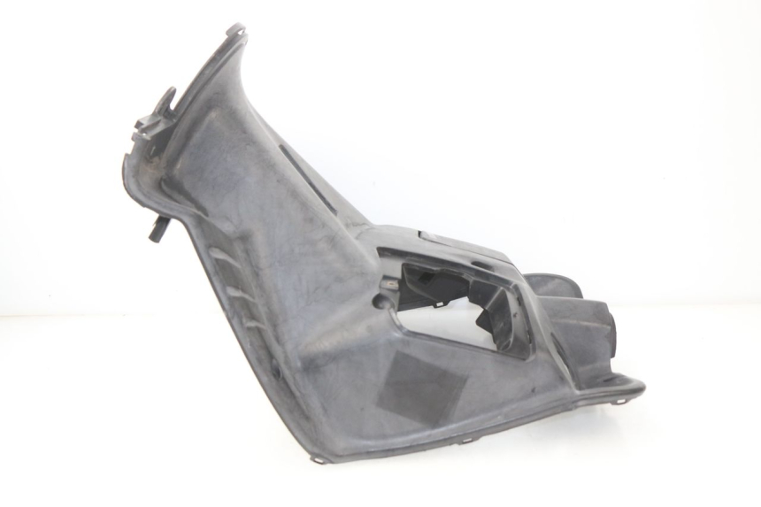 photo de TABLIER INTERIEUR YAMAHA CYGNUS X 125 (2004 - 2007) - Vue d’ensemble