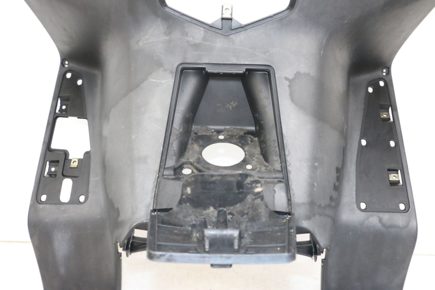 photo de TABLIER INTERIEUR KYMCO DINK STREET 125 (2009 - 2014) - Zoom composants