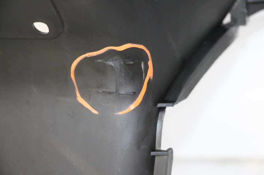 photo de TABLIER INTERIEUR KYMCO DINK STREET 125 (2009 - 2014) - Vue d’ensemble