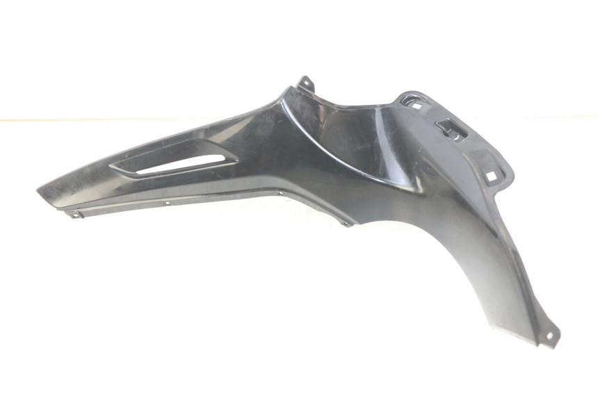 photo de TABLIER INTERIEUR DROIT PIAGGIO BEVERLY 125 (2010 - 2015) - Vue principale