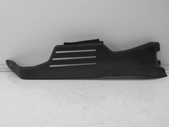 photo de TABLIER INTERIEUR DROIT BMW K 75 RT ABS 750 (1989 - 1997) - Points de fixation