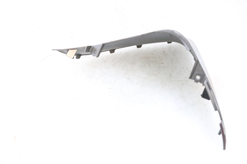 photo de TABLIER INTERIEUR DROIT YAMAHA TRICITY 300 (2020 - 2024) - Pièce contrôlée