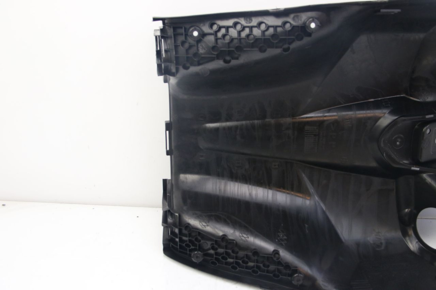 photo de TABLIER INTERIEUR YAMAHA D'ELIGHT DELIGHT 125 (2017 - 2020) - Vue d’ensemble