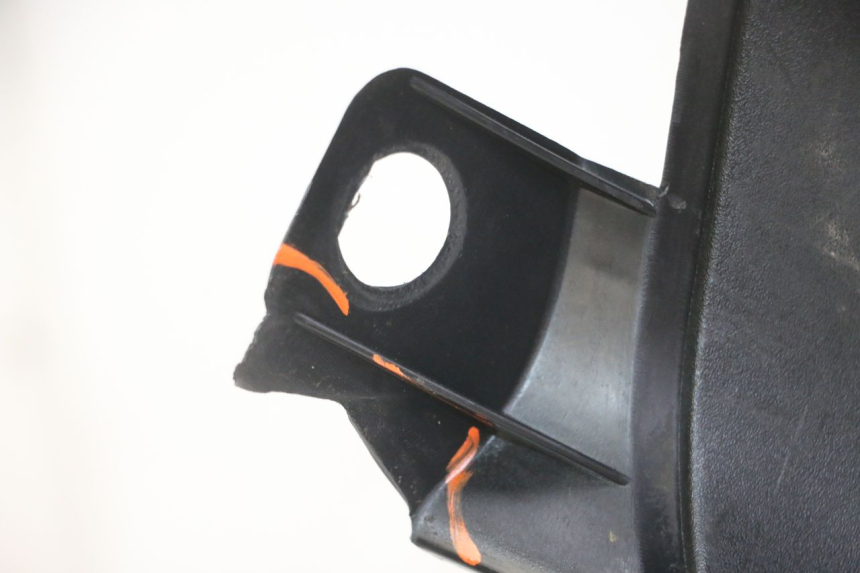 photo de TABLIER INTERIEUR PEUGEOT ELYSEO 125 (1999 - 2004) - Autre angle de vue