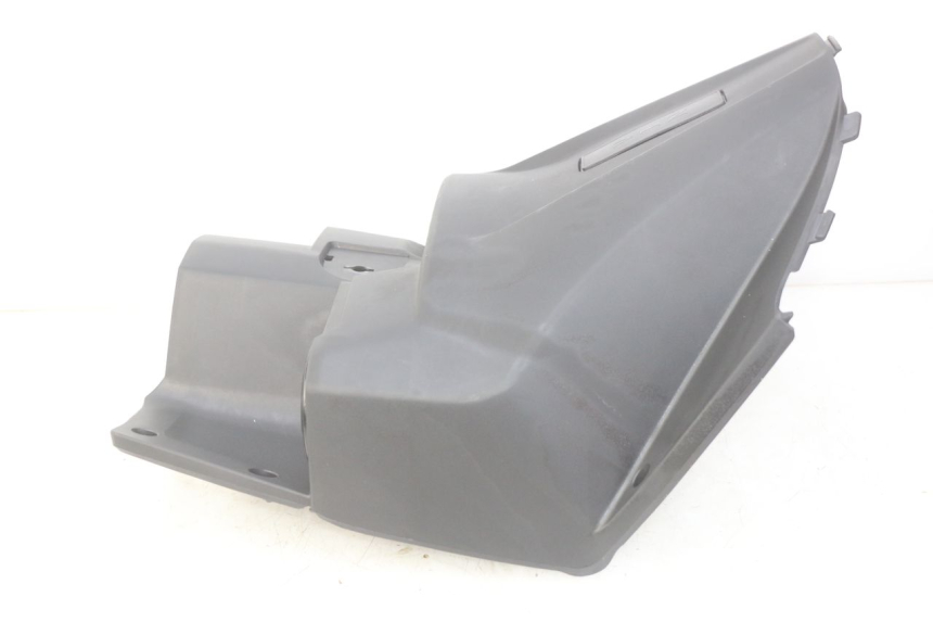 photo de TABLIER INTERIEUR JM MOTORS EVOLIS 4T 50 (2018 - 2022) - Gros plan technique