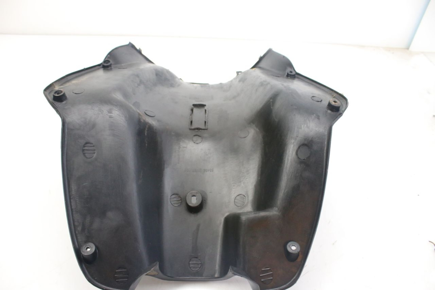 photo de TABLIER INTERIEUR KEEWAY F-ACT FACT 50 (2006 - 2011) - Zoom état d’usage