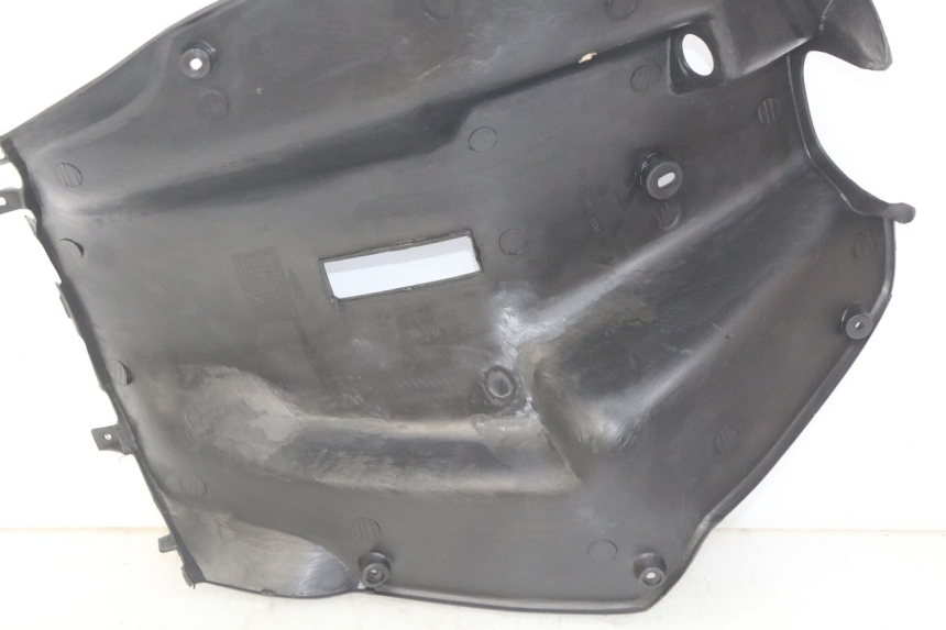 photo de TABLIER INTERIEUR KEEWAY F-ACT FACT 50 (2006 - 2011) - Zoom état d’usage