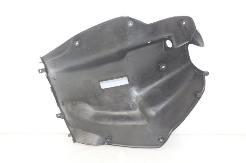 photo de TABLIER INTERIEUR KEEWAY F-ACT FACT 50 (2006 - 2011) - Gros plan technique