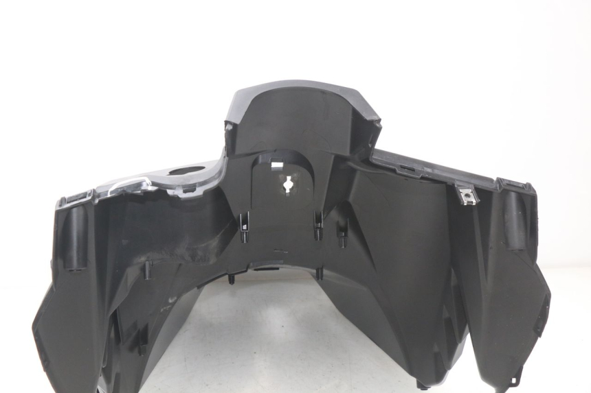 photo de TABLIER INTERIEUR JM MOTORS F45i 4T 50 (2020 - 2023) - Gros plan technique