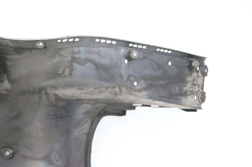 photo de TABLIER INTERIEUR HONDA FES PANTHEON 2T 125 (1998 - 2002) - Autre angle de vue