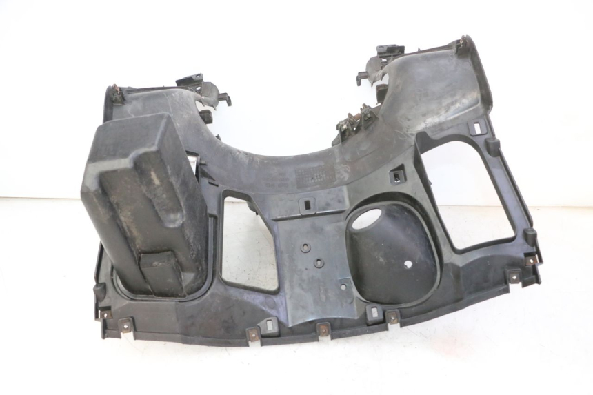 photo de TABLIER INTERIEUR HONDA FES S-WING SWING ABS 125 (2007 - 2015) - Détails caractéristiques