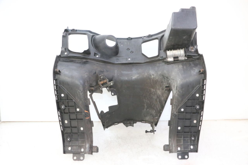 photo de TABLIER INTERIEUR HONDA FES S-WING SWING ABS 125 (2007 - 2015) - Focus structure