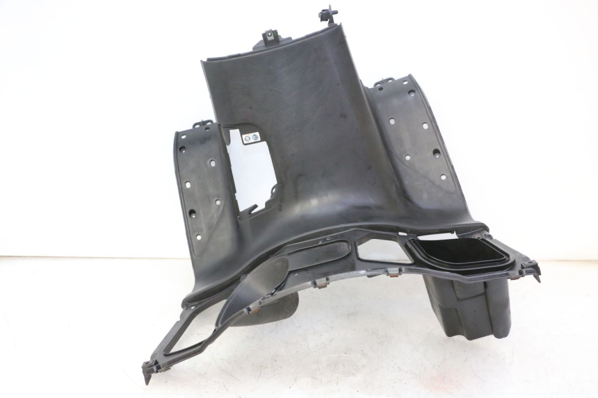 photo de TABLIER INTERIEUR HONDA FES S-WING SWING ABS 125 (2007 - 2015) - Marquages et références