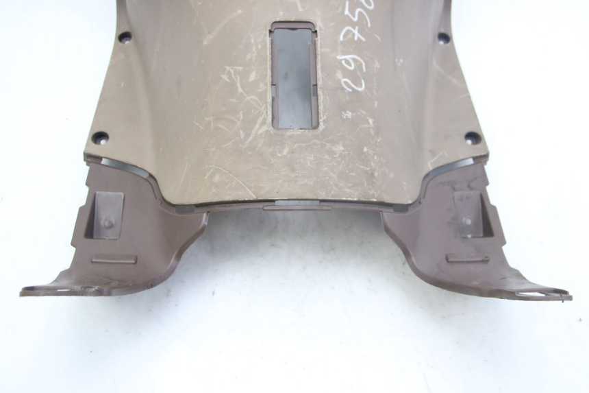 photo de TABLIER INTERIEUR SYM FIDDLE 2 50 (2008 - 2013) - Gros plan technique