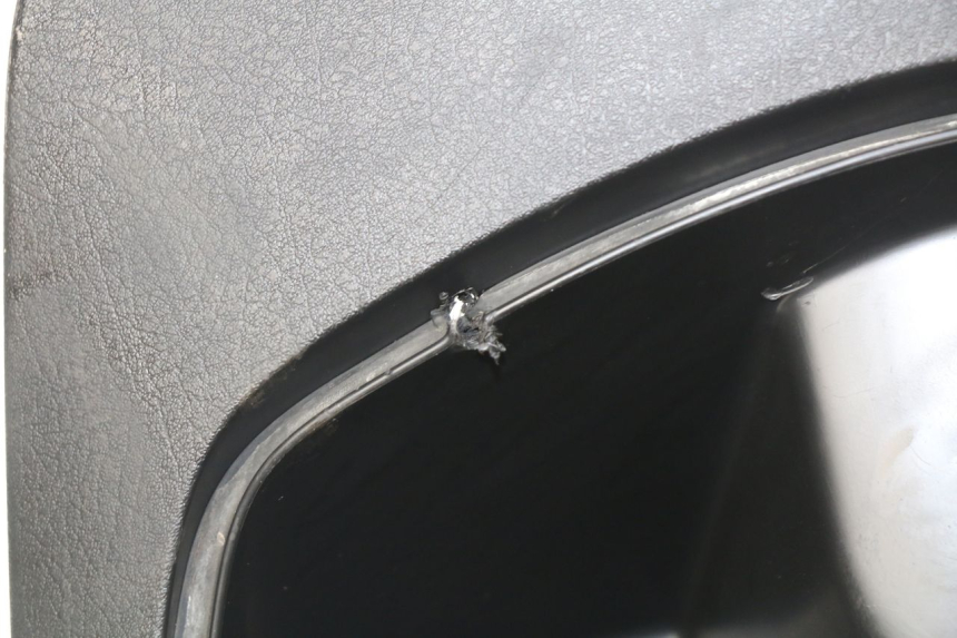 photo de TABLIER INTERIEUR PIAGGIO FLY 2T 50 (2004 - 2017) - Autre angle de vue