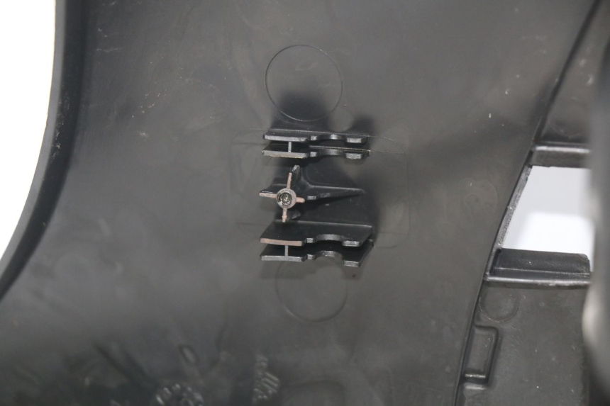 photo de TABLIER INTERIEUR PIAGGIO FLY 2T 50 (2004 - 2017) - État de surface