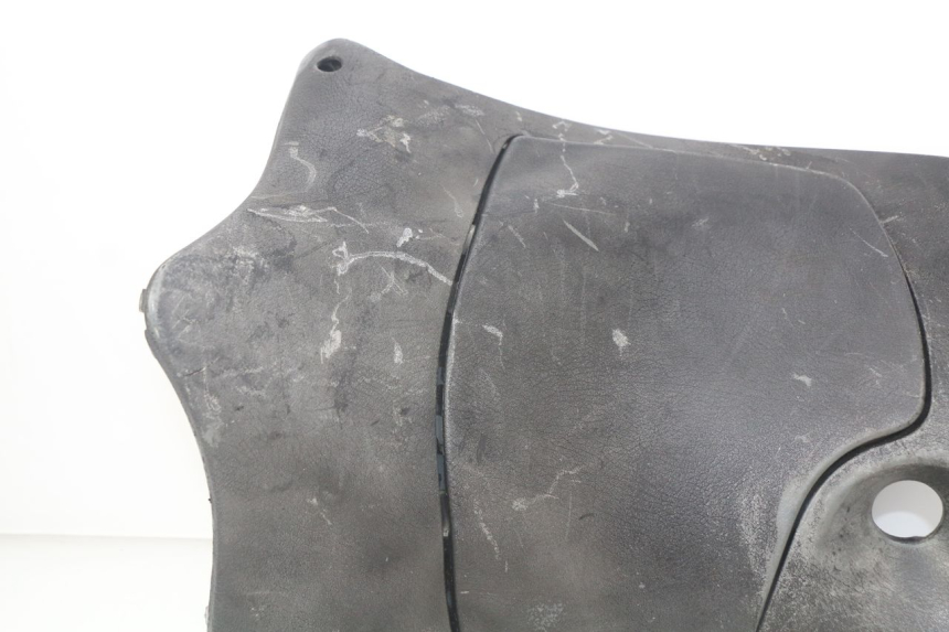 photo de TABLIER INTERIEUR PIAGGIO FLY 125 (2005 - 2012) - Autre angle de vue