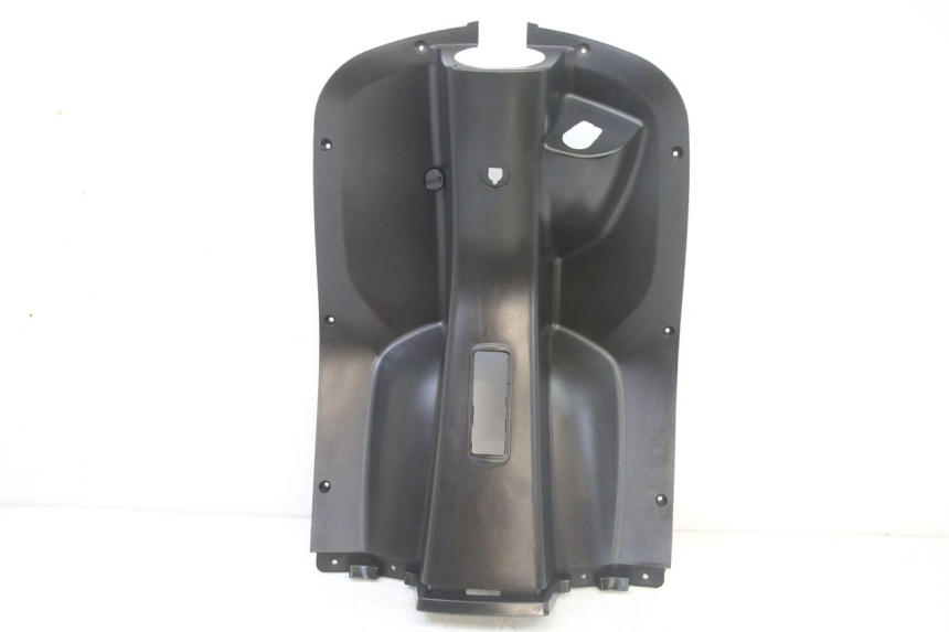 photo de TABLIER INTERIEUR VENESI FLY RETRO 4T 50 (2020 - 2025) - Zoom état d’usage