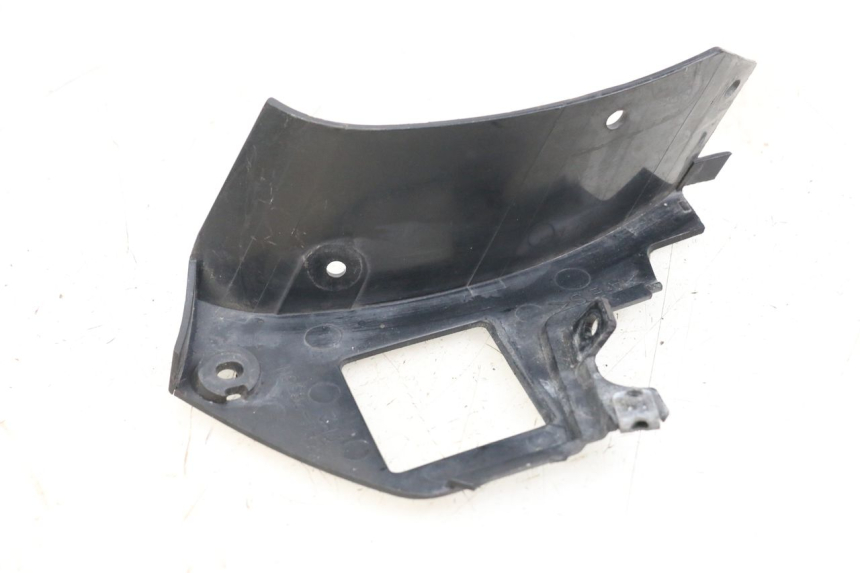 photo de TABLIER INTERIEUR GAUCHE YAMAHA FJR ABS 1300 (2006 - 2012) - Détail de la pièce