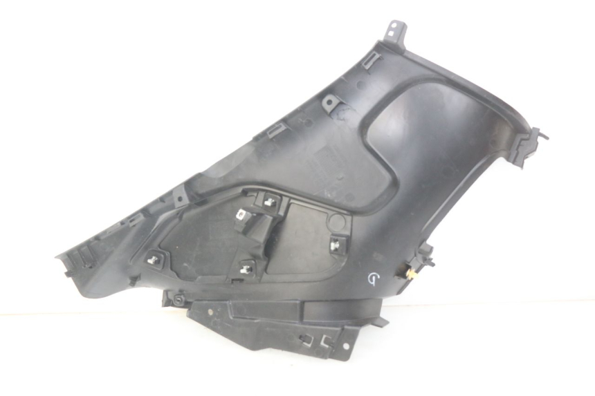 photo de TABLIER INTERIEUR GAUCHE RENAULT TWIZY 45 (2012 - 2019) - Zoom état d’usage