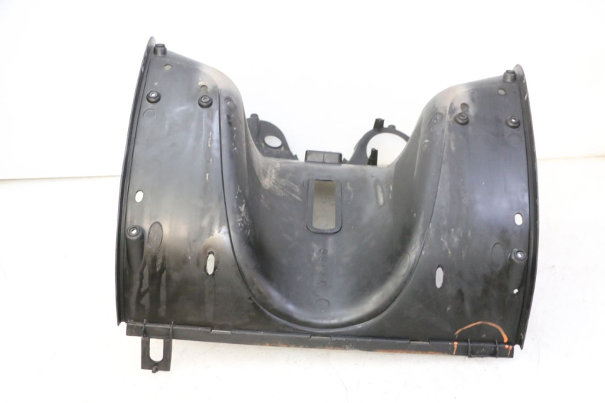 photo de TABLIER INTERIEUR KYMCO GRAND DINK 125 (2008 - 2014) - Zoom état d’usage