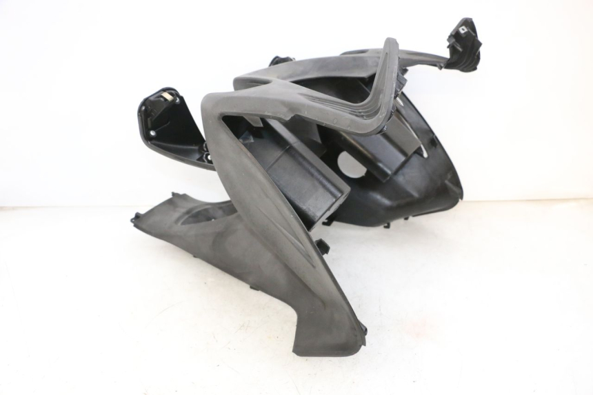 photo de TABLIER INTERIEUR JM MOTORS GTS 125 (2015 - 2019) - Détails caractéristiques